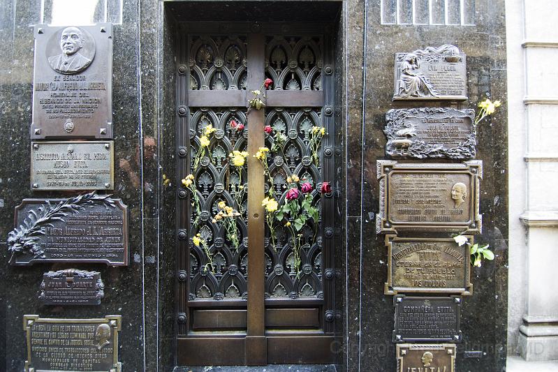 20071203_162409  D2X 4200x2800.jpg - Burial site of Eva Peron in Recoleta Cemetary